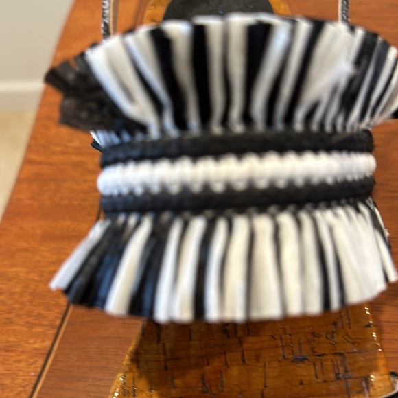Coach raffia-adorned platform Nita Sandal mixed media like new! - Picture 10 of 12